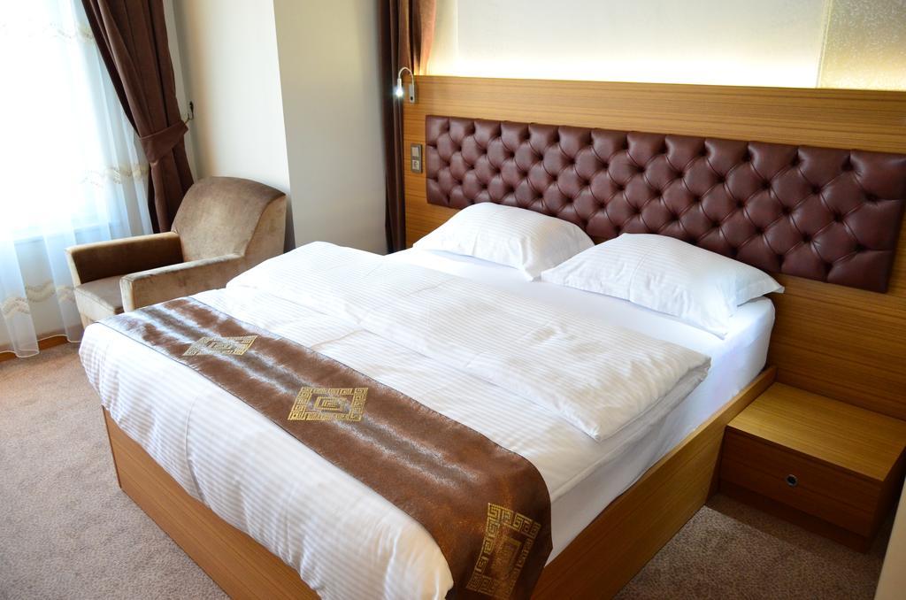 Hotel Duzce Surur Exteriér fotografie